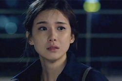 Lá đơn viết ngay trong đêm tân hôn và nỗi đau xé lòng của nàng dâu mới