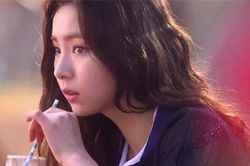 Sau đêm tân hôn Cô dâu xinh đẹp khóc lóc tuyên bố đường ai nấy đi