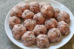 Cách làm bún dọc mùng cho bữa sáng hấp dẫn