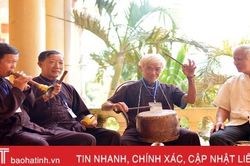Độc đáo câu lạc bộ 'tấu khúc biệt ly' ở thị xã Kỳ Anh