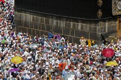Saudi Arabia lần đầu tiên cấp thị thực du lịch cho khách nước ngoài