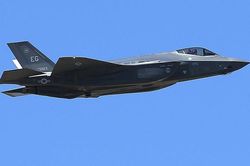 Quốc hội Mỹ phê chuẩn thương vụ bán 32 tiêm kích F-35 cho Ba Lan