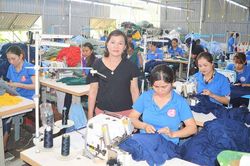 Hợp tác xã May gia công An Phú: Giải quyết nhiều việc làm cho địa phương