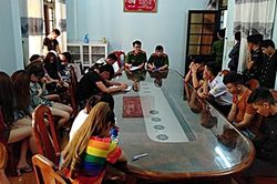 Phát hiện 28 người trong quán karaoke dương tính ma túy