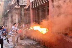 Những kỹ năng sống sót cơ bản cho người bị mắc kẹt trong đám cháy
