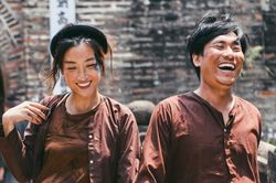Hoa hậu Đỗ Mỹ Linh hóa thân thành Thị Nở