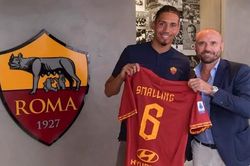 VIDEO bóng đá: Chơi cực hay ở Roma, Smalling đang khiến cho MU tiếc nuối?