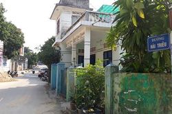 Trung tá công an dính đạn khi khống chế nghi phạm buôn bán ma túy