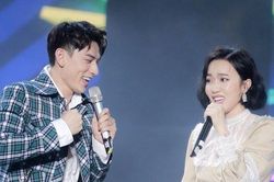Song ca với Diệu Nhi, Isaac cười đến mức không hát nổi