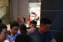 Hoàn tất việc khám xét nhà giảng viên Lâm Hoàng Tùng