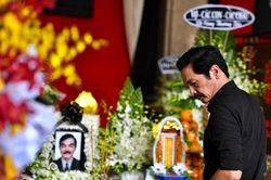 NSND Trung Anh 'Về nhà đi con' chia sẻ kỷ niệm với cố nghệ sĩ Thế Anh