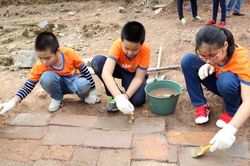 Dạy lịch sử bằng di sản