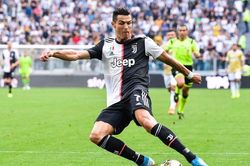 Ronaldo tiết lộ bí quyết 'chạy không biết mệt' ở tuổi 34
