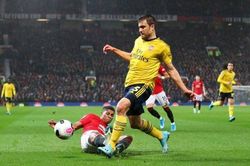 Arsenal cầm hòa MU trong trận cầu cực kỳ hấp dẫn