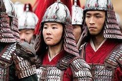 Cận cảnh tạo hình Hoa Mộc Lan của Lưu Diệc Phi trong Mulan 2020: Thần thái đã đủ chưa?