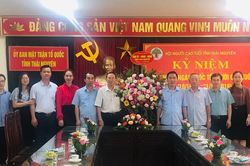 Lãnh đạo tỉnh chúc mừng nhân kỷ niệm Ngày Quốc tế Người cao tuổi