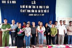 Xã nghèo ra mắt mô hình Dòng họ tự quản về an ninh trật tự