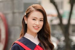 'Cô gái vàng' trong lịch sử Hoa hậu Việt Nam tốt nghiệp Đại học loại xuất sắc