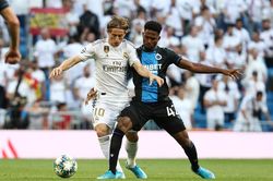 Real của Zidane tạo thống kê tệ nhất lịch sử