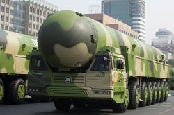 Các chuyên gia quân sự Mỹ: cuộc diễu binh cho thấy sự bành trướng sức mạnh quân sự và tham vọng bá chủ quân sự toàn cầu của Trung Quốc