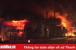Hàng trăm tiểu thương… trắng tay sau cháy chợ