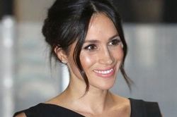 Công nương Meghan kiện báo Anh vì tiết lộ thư cá nhân