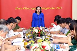 Giám sát việc thực hiện Chương trình số 05-CTr/TU tại quận Hoàn Kiếm