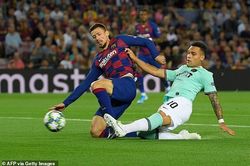 Barcelona 2-1 Inter Milan: Cú đúp của Luis Suarez