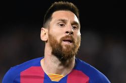 Messi gây chú ý trong ngày trở lại sau chấn thương