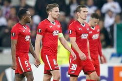 AZ Alkmaar có đủ sức gây khó MU?