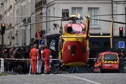 Bốn người thiệt mạng trong vụ tấn công vào sở cảnh sát ở Paris