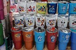 Xôn xao chuyện bình giữ nhiệt của Trung Quốc chứa chất kịch độc, gây ung thư