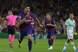 Suarez tỏa sáng rực rỡ, Barcelona giành thắng lợi nhọc nhằn trước Inter Milan