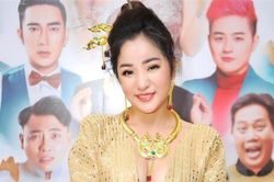 Thúy Nga sẵn sàng bán nhà, lý giải tin đồn mâu thuẫn nên không mời Việt Hương tham gia liveshow