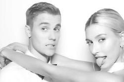 Vừa yên bề gia thất chưa lâu, Justin Bieber vội vàng tái xuất đường đua âm nhạc