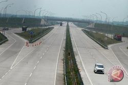 Highways hasten urbanisation speed on Indonesia's Java island