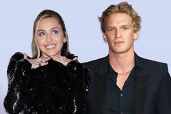Miley Cyrus hôn trai trẻ sau khi chia tay người yêu đồng giới?
