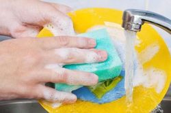 Những 'ổ' vi khuẩn gây bệnh quen thuộc trong nhà