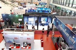 Bứt phá vượt lên, cần năng lực cạnh tranh mới, thể chế mới
