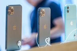 Bị chê thiếu đột phá, iPhone 11 vẫn bán chạy