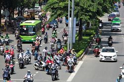 Đóng dải phân cách gần cầu Sài Gòn, giao thông rối loạn
