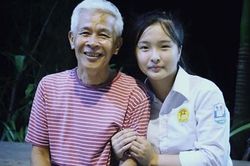 Ông bà là chỗ dựa của cháu ở cuộc đời này