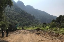 Triển khai Dự án khai thác mỏ vàng Khắc Kiệm, người dân được hưởng nhiều lợi ích từ doanh nghiệp