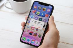 Cách dễ nhất để xóa ứng dụng trên iOS 13