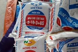 Supe Lâm Thao: Gian nan cuộc chiến với phân bón giả