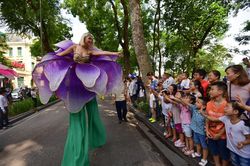 Ấn tượng lễ hội Carnival đường phố chào mừng '65 năm Giải phóng Thủ đô'