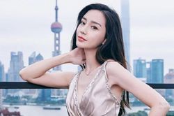 Angelababy không đeo nhẫn cưới giữa ồn ào ly hôn Huỳnh Hiểu Minh
