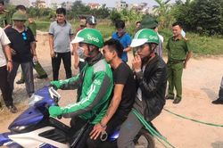 Cơn lốc… nhậu, tiền