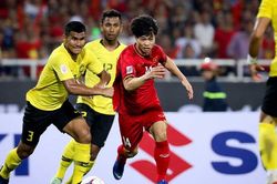 Đá tấn công Malaysia!