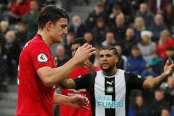 MU: Maguire bị chỉ trích vì bỏ lỡ cơ hội ghi bàn mười mươi trước Newcastle